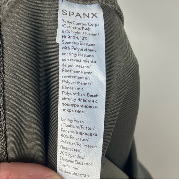 Spanx Faux Leather Leggings Dark Grey Size Small Minimalist Capsule Wardrobe S - Picture 8 of 12